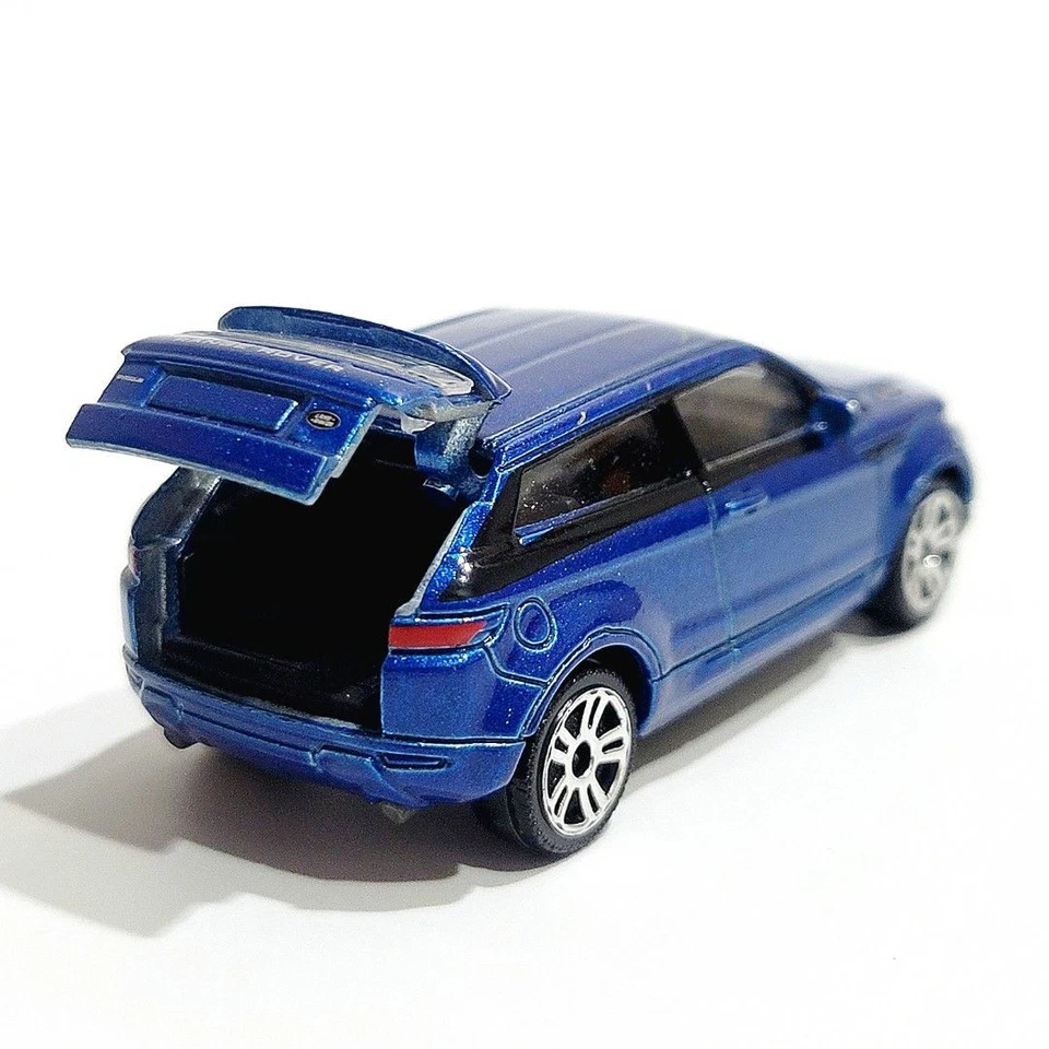 Range Rover Evoque Blue Majorette Street Cars 2014 266A-3 1:64 Scale Toy Car - Image 4 of 4