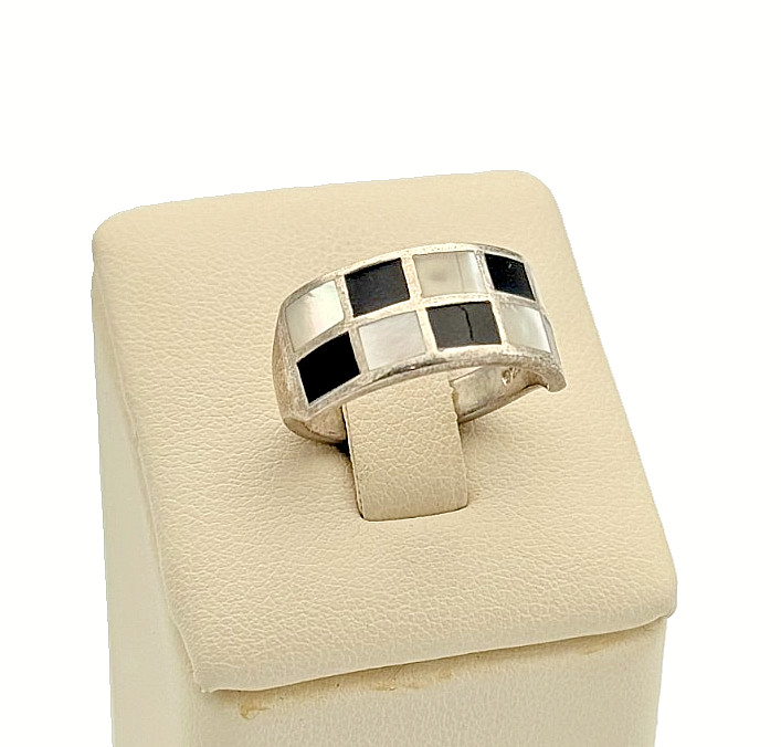 925 Sterling Silver Mother of Pearl & Enamel Checkered Ring - Size 7