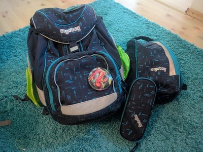 Ergobag Schulranzen 3 Jahre Alt mit Turnbeutel und Mäppchen Ohne Federmappe Blau