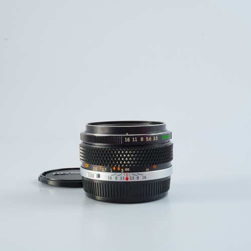 EXCELLENT OLYMPUS OM-System G.Zuiko Auto-W 28mm F/3.5 Prime Lens