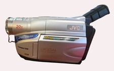 JVC GR-AXM18U VHS-C Camcorder 20x Zoom Bundle Charger Bag Tested Parts