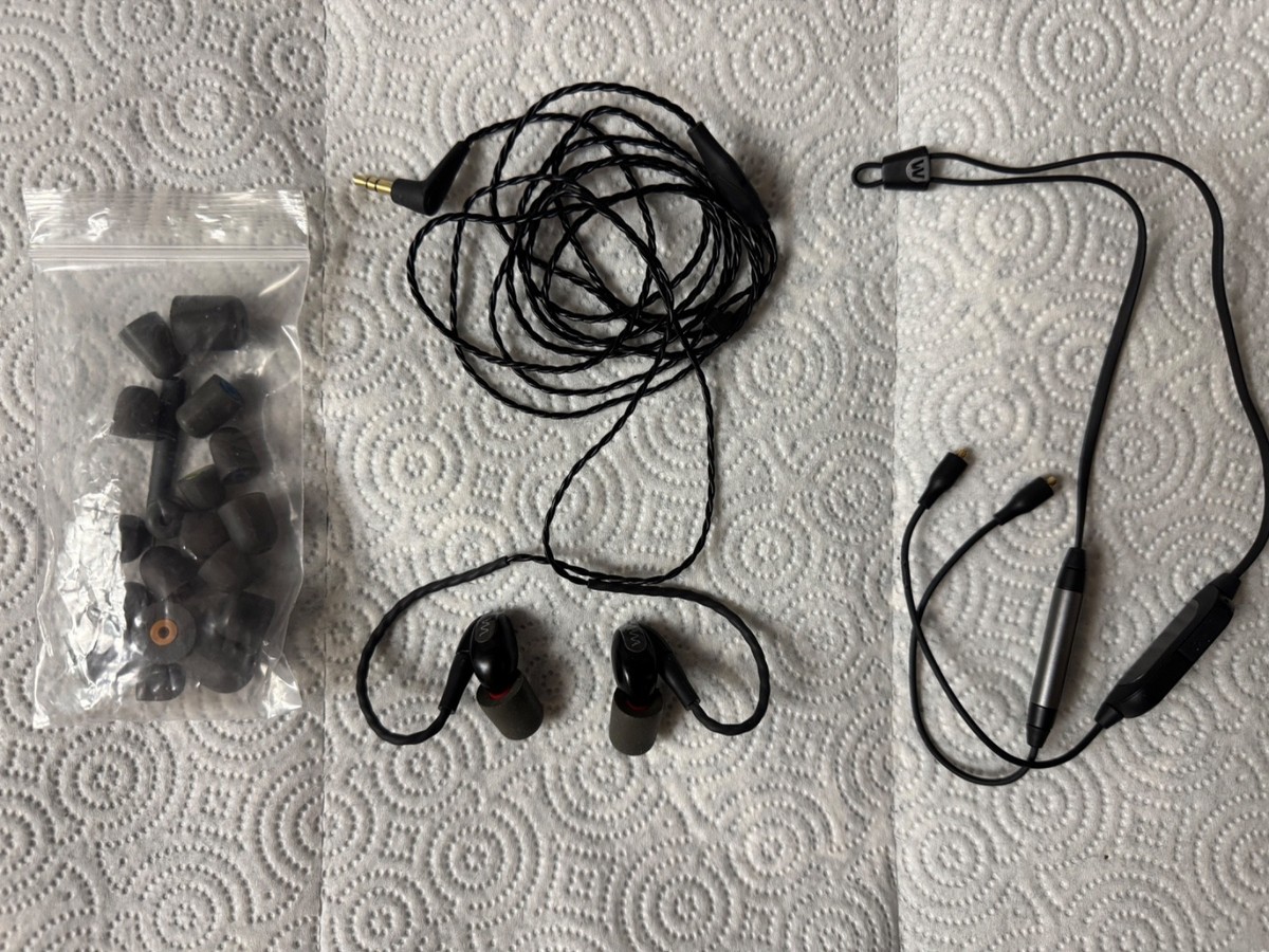 Studio WESTONE W80 V3 Bluetooth & Wired In-Ear Earbuds Reference