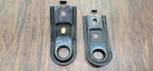 99-05 MAZDA MX-5 MIATA OEM Radiator Upper Mounting Bracket Set - Picture 6 of 10
