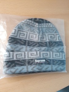 supreme brushed pattern beanie