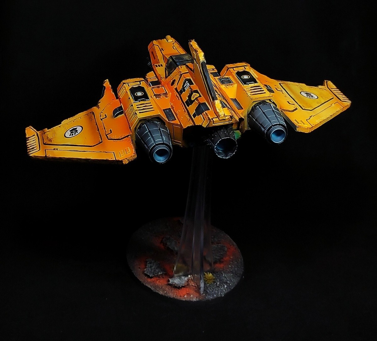 IMP．IMPERIAL Imperial Fists Xiphon Pattern Interceptor painted Warhammer 40k