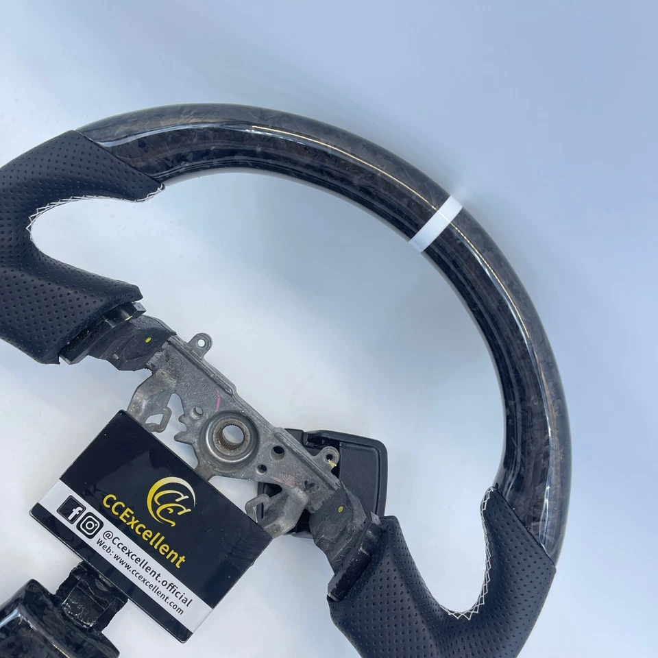 Volante de fibra de carbono real Legacy para Subaru 2003-2007 WRX STI/2005-2007 Foto 4 de 4