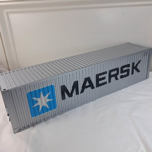 USA Trains MAERSK Intermodal Container G Gauge Scale Ribbed Side plastic train - Picture 4 of 9