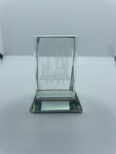 Laser Etched 3D Crystal Art Glass "I Love NY" Twin Tower - USA Flag Lady Liberty - Picture 3 of 5