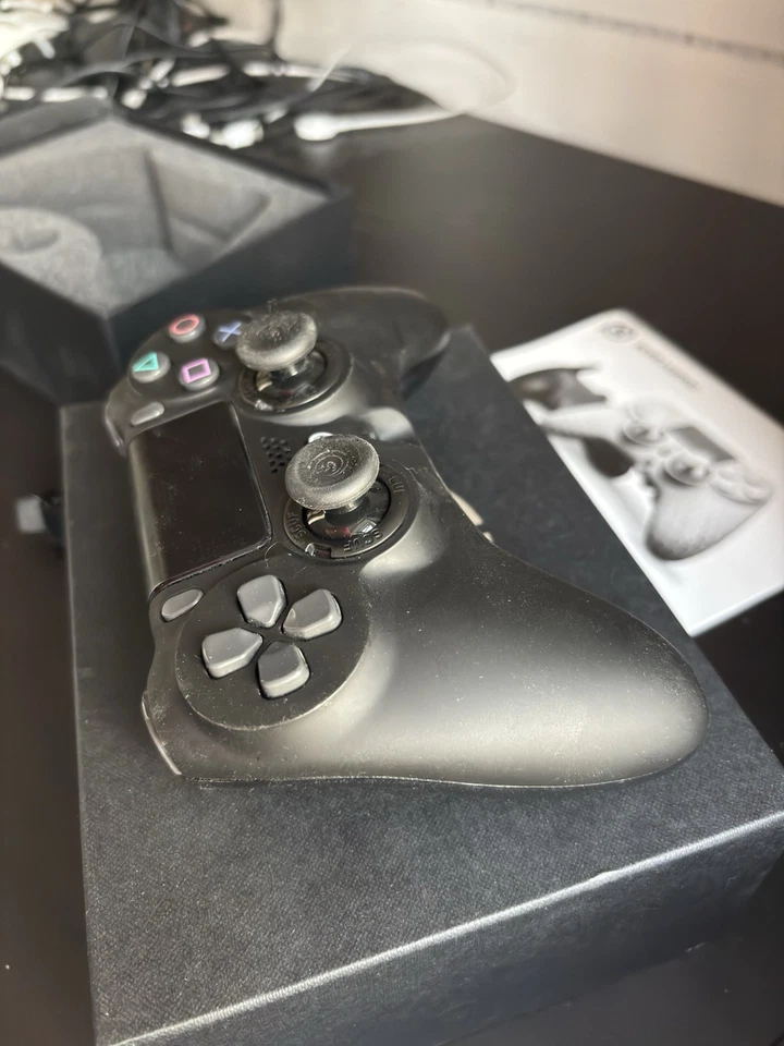 SCUF Impact Pro Controller PC/PS4 - 4 Paddles, Trigger Stops, Box - Faulty R2 - Image 4 of 4