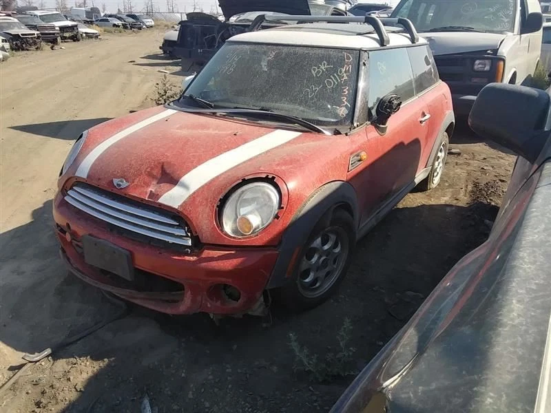 Левый суппорт переднего откидного основания подходит для 07–15 MINICOOPER 22384909 - Изображение 4 из 4