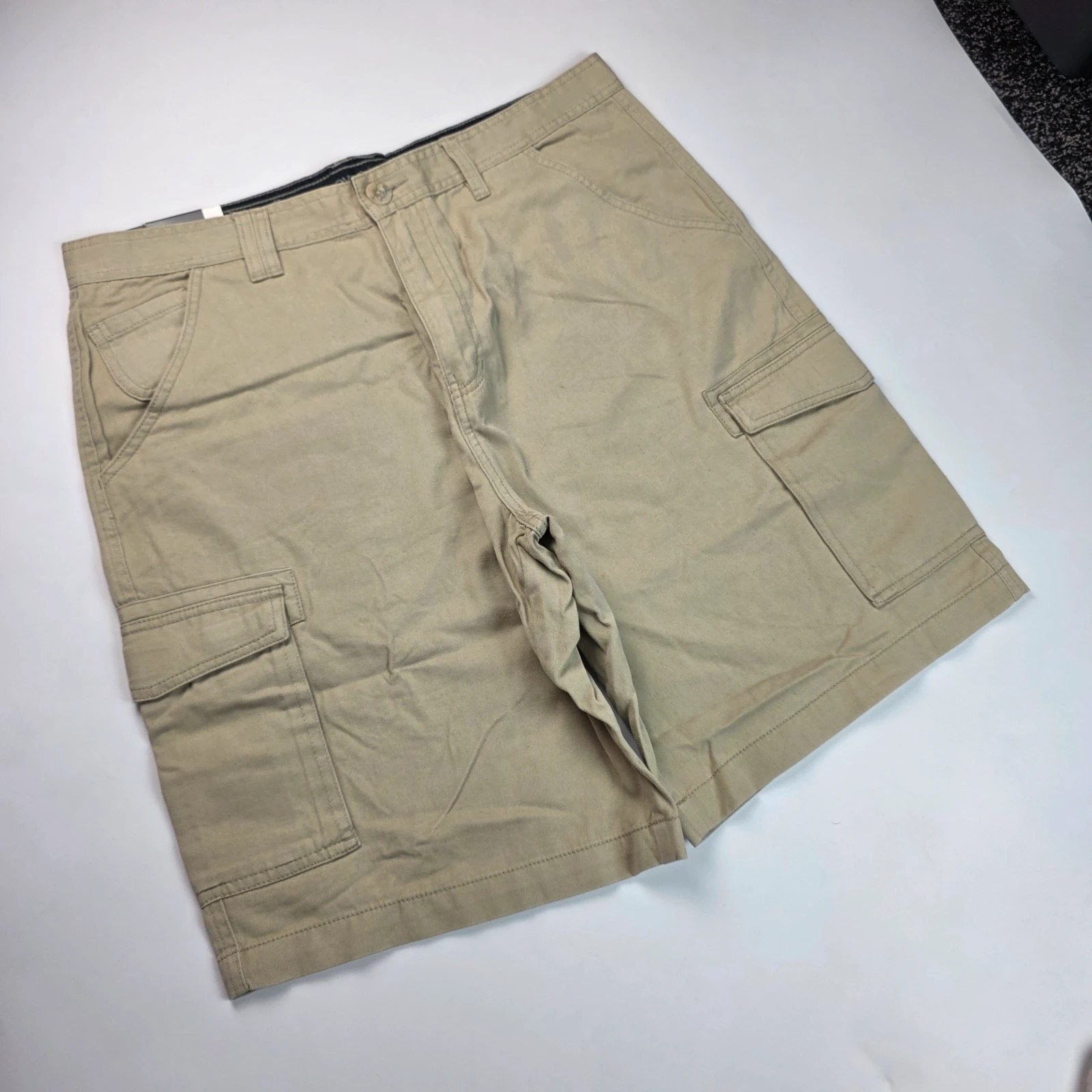 Avenue Beige Workwear Utility Cargo Shorts W38 image 5