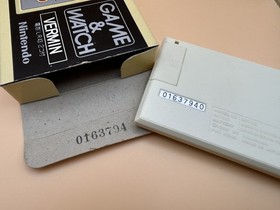 Nintendo Game & Watch Green VERMIN MT-03 Silver Series 1980 With Box