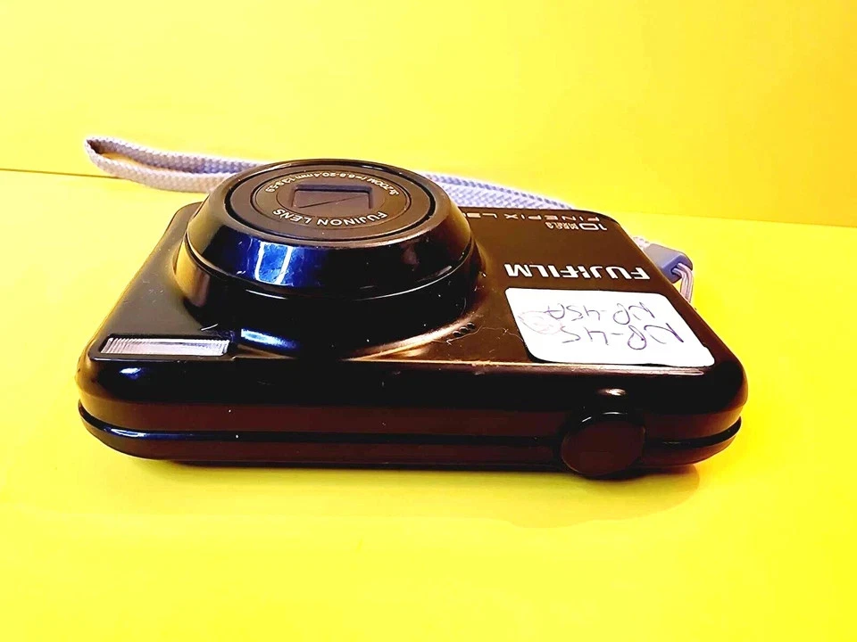 FUJIFILM FINEPIX L30 10MP DIGITAL CAMERA BLACK 3X OPTICAL ZOOM POINT AND SHOOT - Image 4 of 4