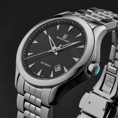 Universal Geneve Okeanos Compax Black Dial Steel Bracelet