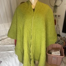 Poncho Paños Vicuña Santafé S. A.-100% Lana Virgen