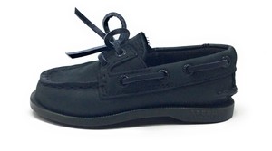little boy sperrys