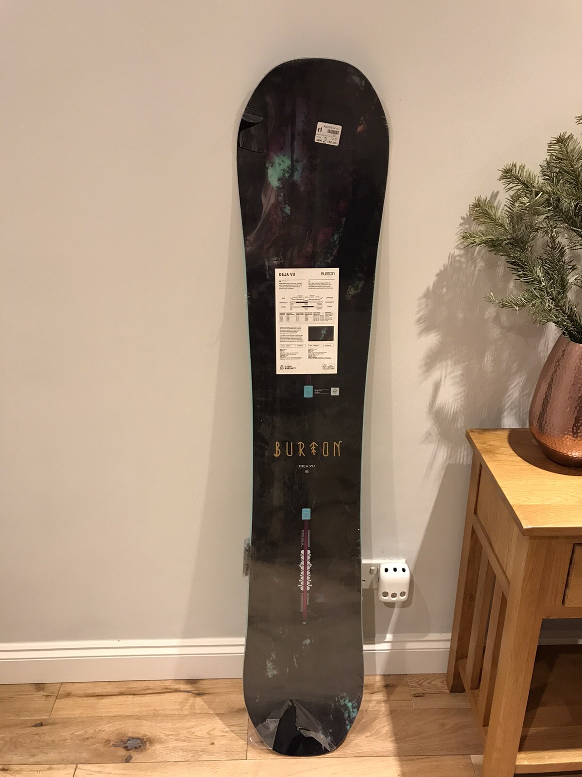 New Burton Deja Vu 152cm Dejavu Woman’s 152 Snowboard. free