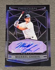 MICHAEL CHAVIS - 2019 Chronicles Obsidian Purple Rookie Auto 43/99 - #OA-MC
