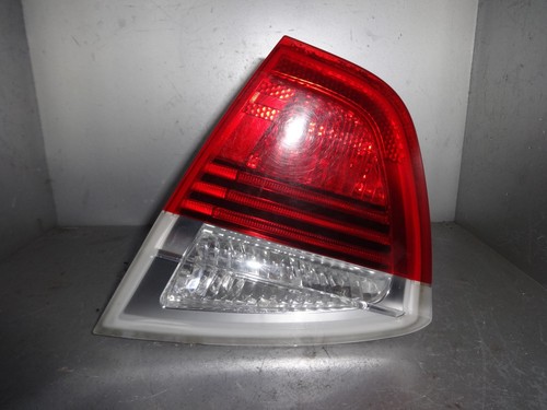 BMW E90 390L 320i Limousine Rücklicht Rückleuchte hinten rechts innen 6937460