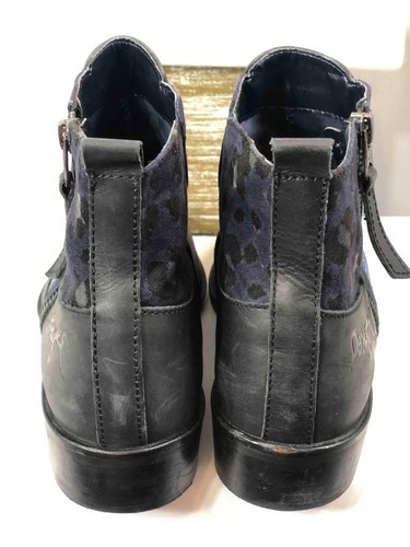 Stampe leopardate blu DESIGUAL con stivaletti in pelle nera EU 40/US 9,5 - Foto 3 di 7