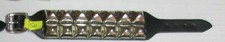 BRACCIALE BORCHIATO con borchie PIRAMIDE 2 FILA  Punk Rock con fibbia