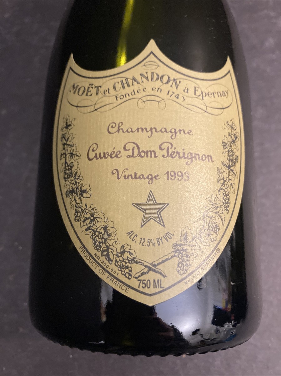 moët chandon A Epernay Cuvée Dom Perignon Bottle Box Cork