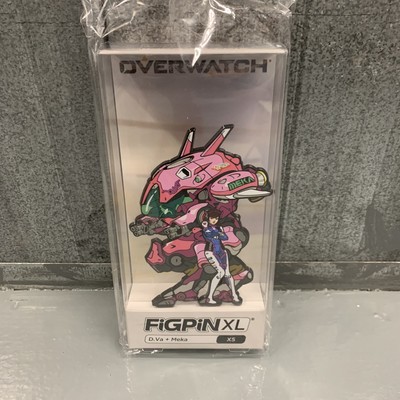 Overwatch D.Va and Meka X5 Figpin XL Pin Overwatch D.Va and Meka X5 Figpin XL Pin