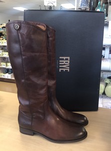 melissa pull on frye