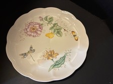 Lenox Butterfly Meadow Dinner plate  Dragonfly Scallope 11