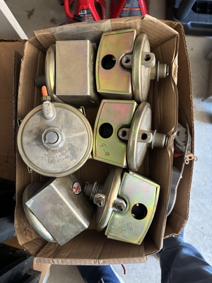 #ad Dwyer 1823 10 Pressure Switch $39.00