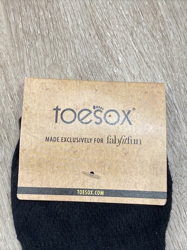 TOESOX Women's Low Rise Grip Yoga Pilates Toe Socks - Size 5-10- Black NWT - Picture 2 of 5