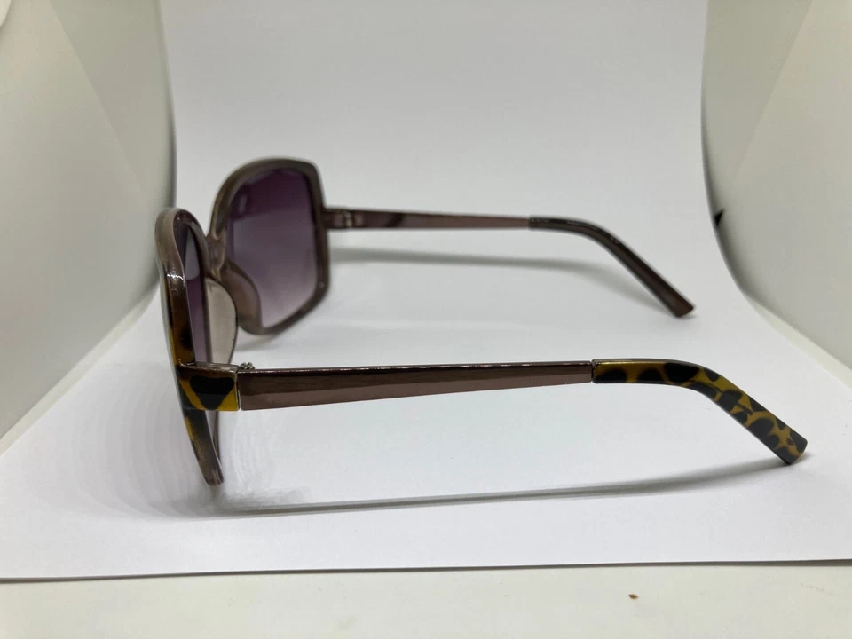 Authentic Roberto Cavalli Vintage Logo Sunglass Shades Leopard Black w Case - Image 3 of 4