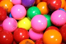 GUMBALLS ASSORTED 25mm or 1 inch (114 count), 2LBS