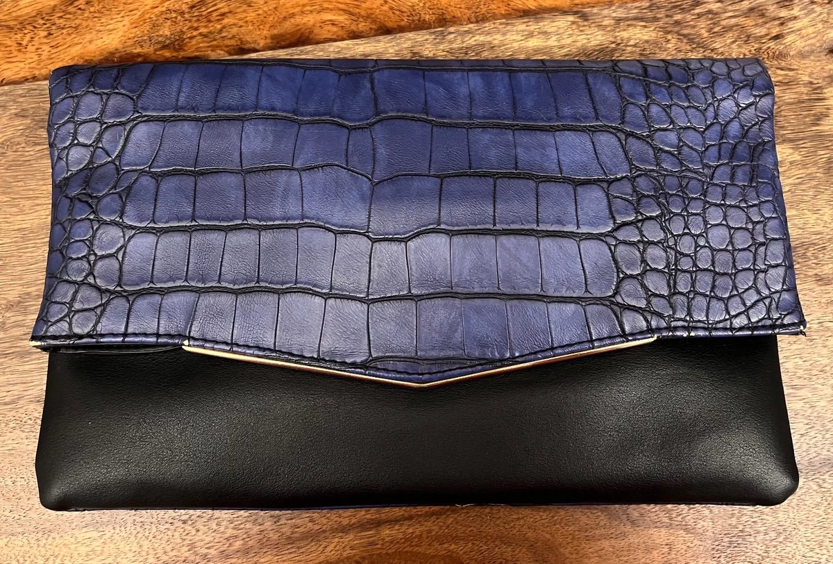 sac a main givenchy antigona cuir cloute