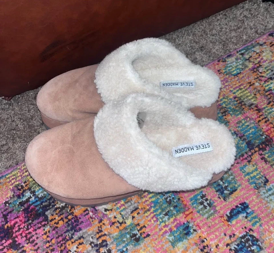 Acogedores zuecos Steve Madden para mujer Juney plataforma gamuza castaño talla 9 nuevos con etiquetas Foto 4 de 4
