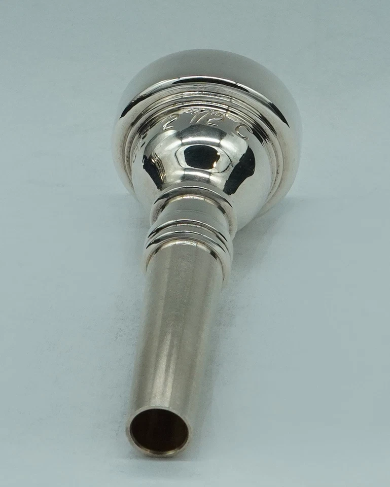 Boquilla Cornet Benge 2-1/2 EXCELENTE JUGADOR EXCELENTE ESTADO Foto 2 de 4