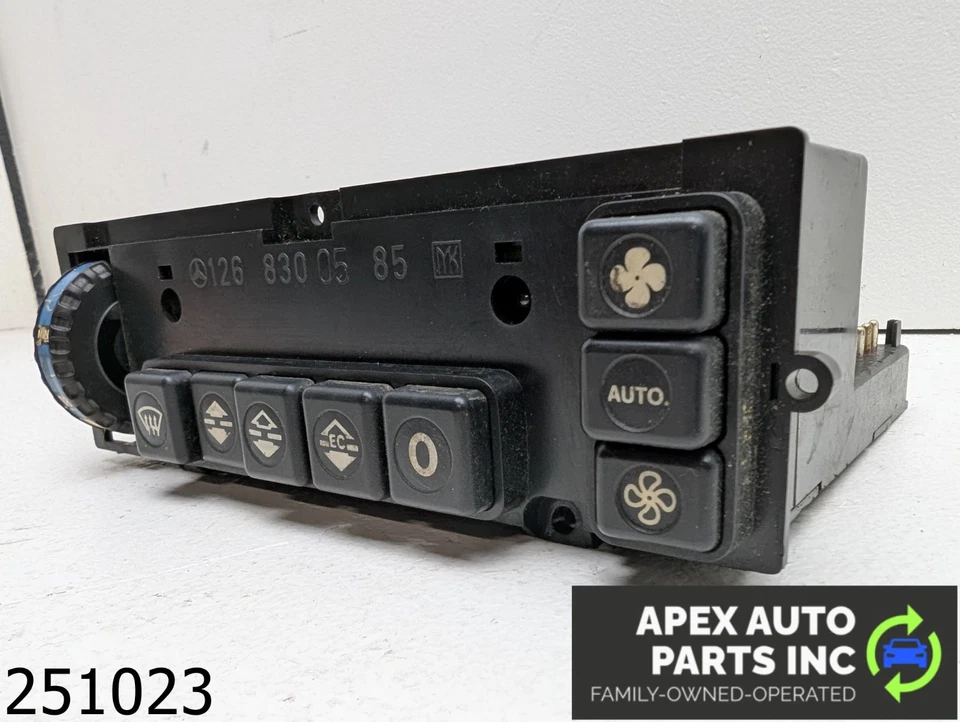 OEM 1990 Mercedes 300SE 3.0L A/C Heater Climate Control - Image 2 of 4