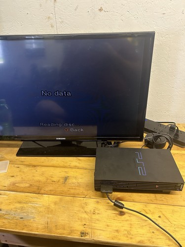 Sony Playstation 2 PS2 Black (Fat) SCPH-39001 Console for Parts or repair