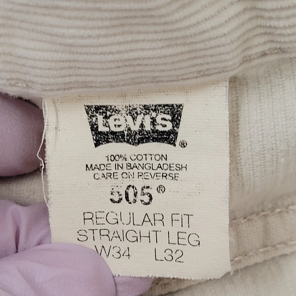 Pantalones cortos de pana vintage LEVIS para mujer 12 33x4 cintura alta Foto 4 de 4