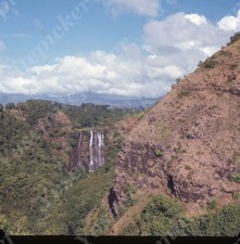 Sl15  Slide 1960&rsquo;s   Hawaii  waterfall skyline  view 098a