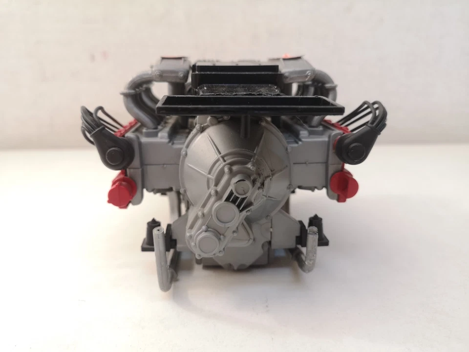 Motore Ferrari Testa Rossa Testarossa Pocher Rivarossi Scala 1/8 -H8 - Immagine 4 di 4