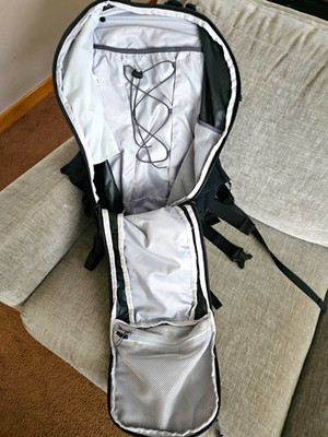 REI Co-op Trail 40 40L Hiking Backpack Black Rain Cover Hydration Hip Belt