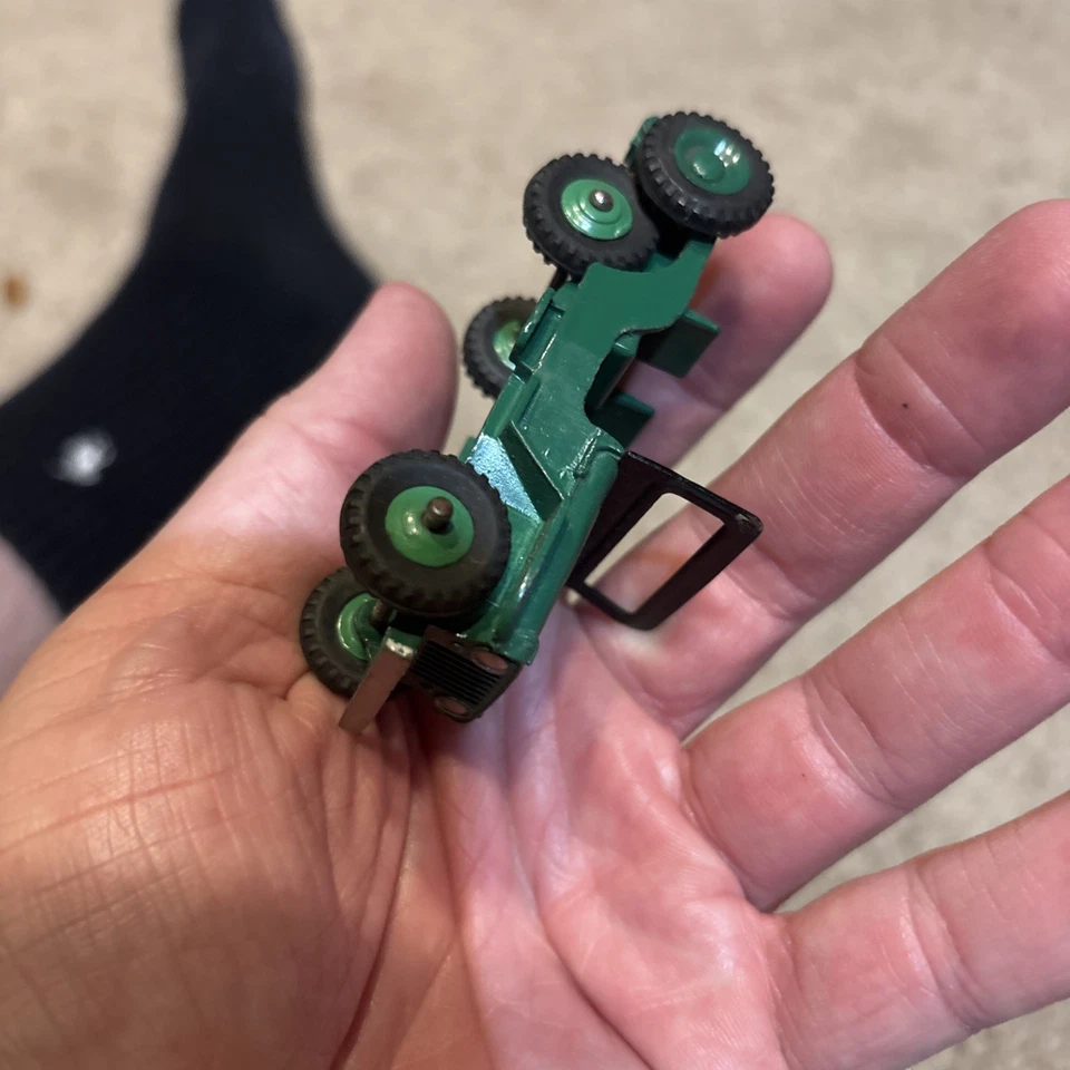 De Colección Dinky Toys Jeep Meccano Ejército Universal Verde Segunda Guerra Mundial Hecho en Inglaterra 1:43 Afilado Foto 4 de 4