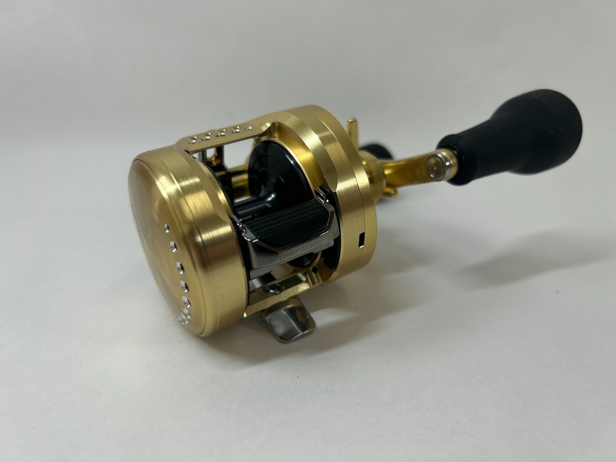 S*u様 ⭐超極上美品⭐ 23CALCUTTA CONQUEST MD 300X Baitcasting Reel 23 CALCUTTA CONQUEST MD 300XGLH RIGHT 7.5:1