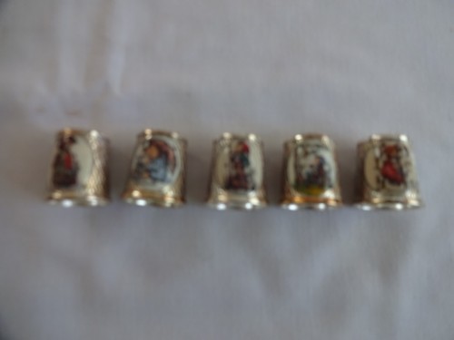 HUMMEL versilbert ARS 1983 1. / LIMITIERTE Auflage Fingerhut