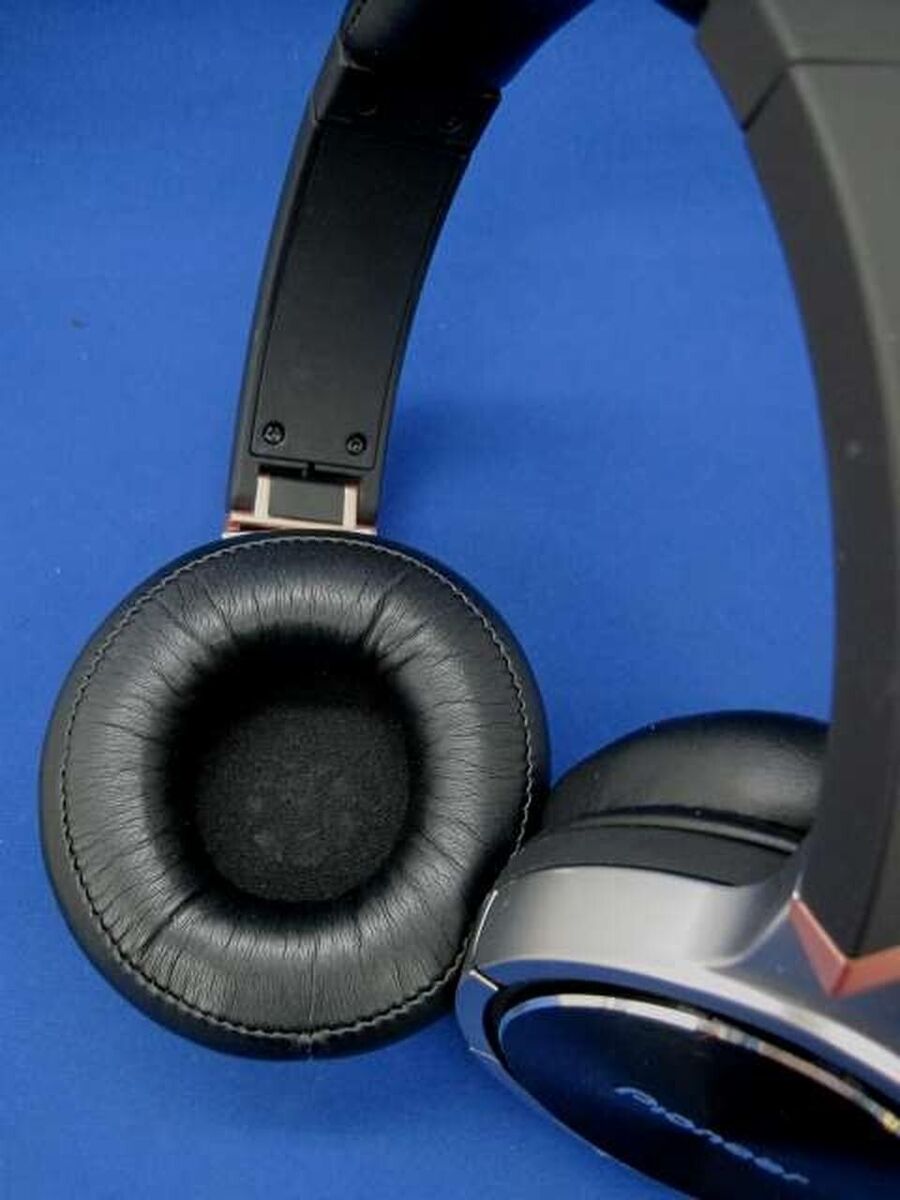 Pioneer SE-MHR5 High-Res Stereo Headphones Black with Box Pioneer SE-MHR5 High-Res Stereo Headphones Black with Box
