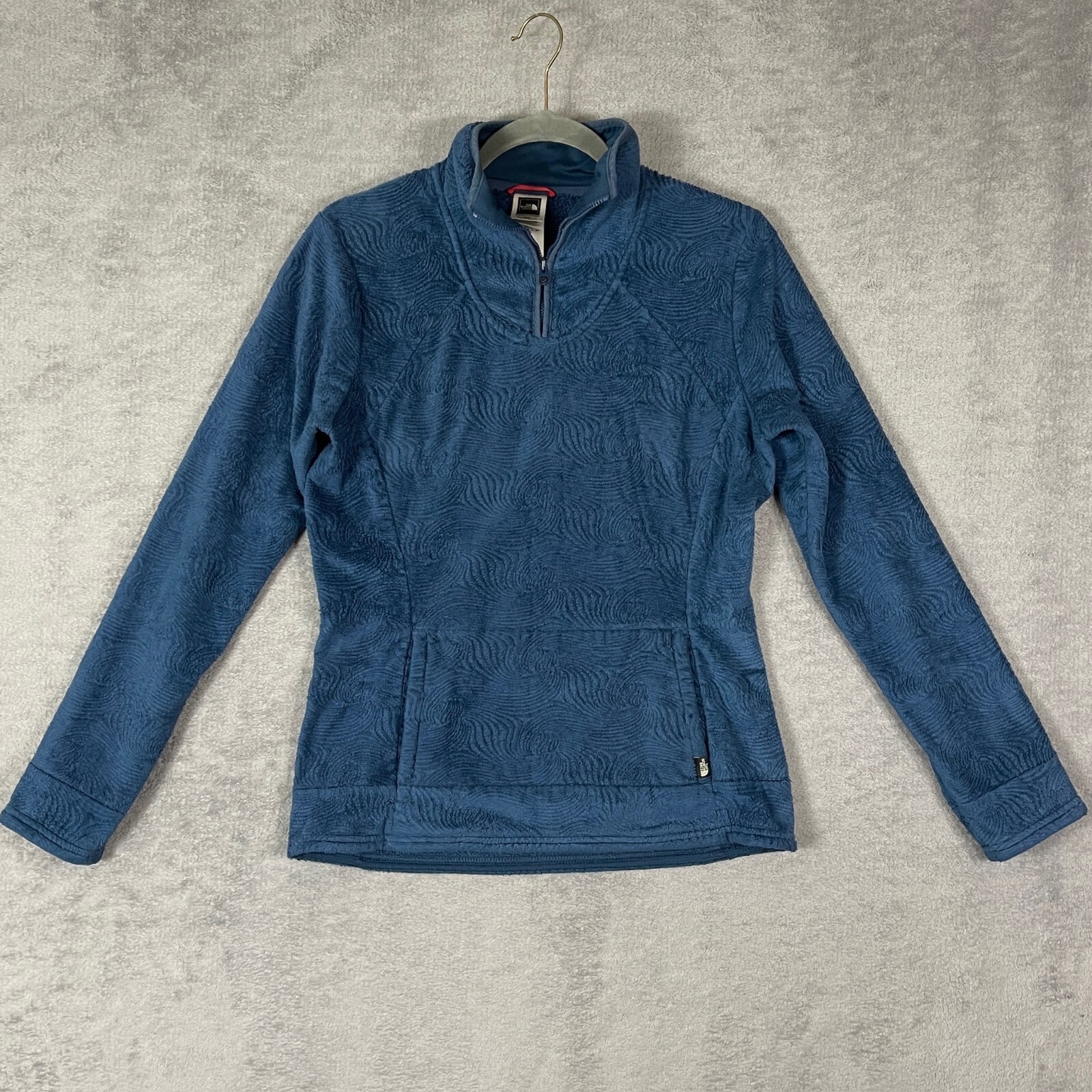 The North Face Fleece Jacket Womens Medium Blue Fuzzy Kangaroo Pocket 1/4 Zip