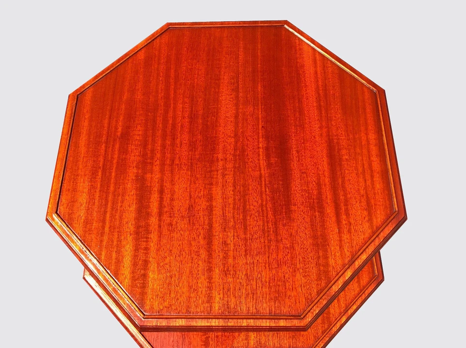 ФЕДЕРАЛЬНЫЙ СТИЛЬ ИНКРУСТАЦИЯ КРАСНОЕ ДЕРЕВО ДВА ЯРУСА ВОСЬМИУГОЛЬНЫЙ СЕРВИРОВОЧНЫЙ СТОЛ - NATHAN MARGOLIS - Изображение 4 из 4