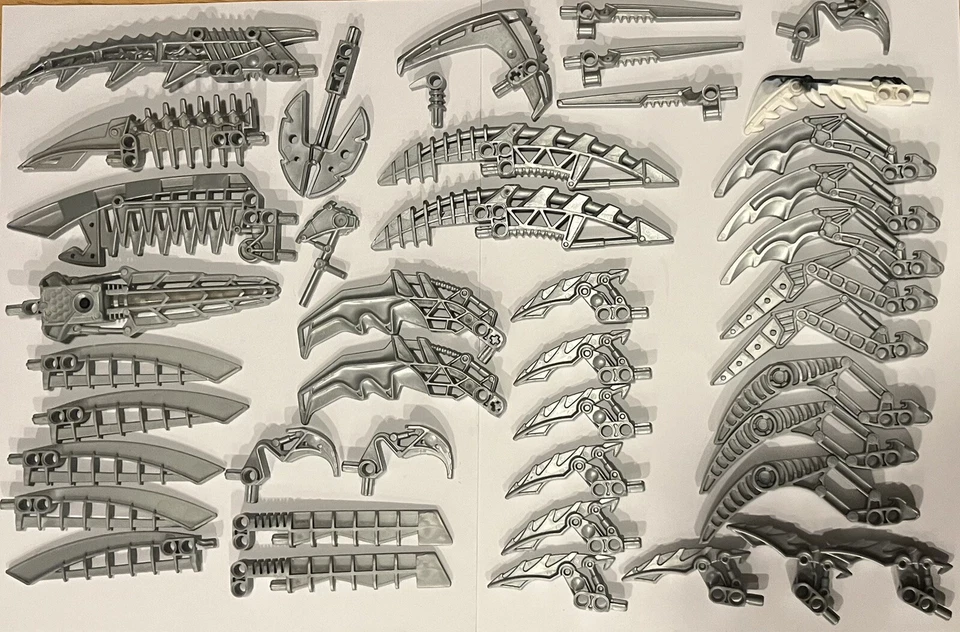 Enorme Juego de Armas LEGO Bionicle Conjunto de 43 Artículos Paquete Piezas Bionicle Genuinas Foto 2 de 4