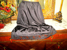 Vintage Lorraine Half Slip Womens black Nylon Lace Trim Lingerie M Tall